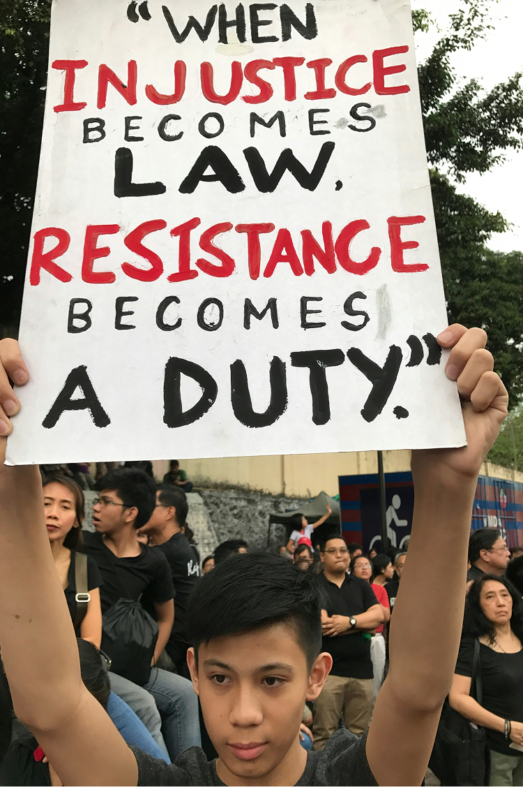 Armed Conflict and Fragile States